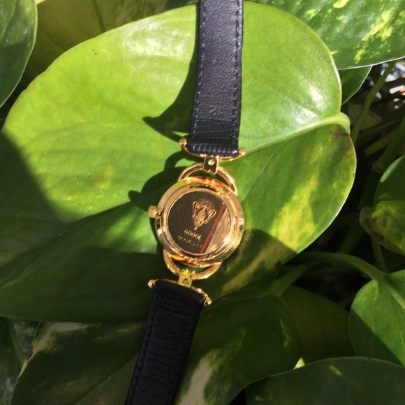 Gucci 6000L Women’s Watch - Picture 5 of 7